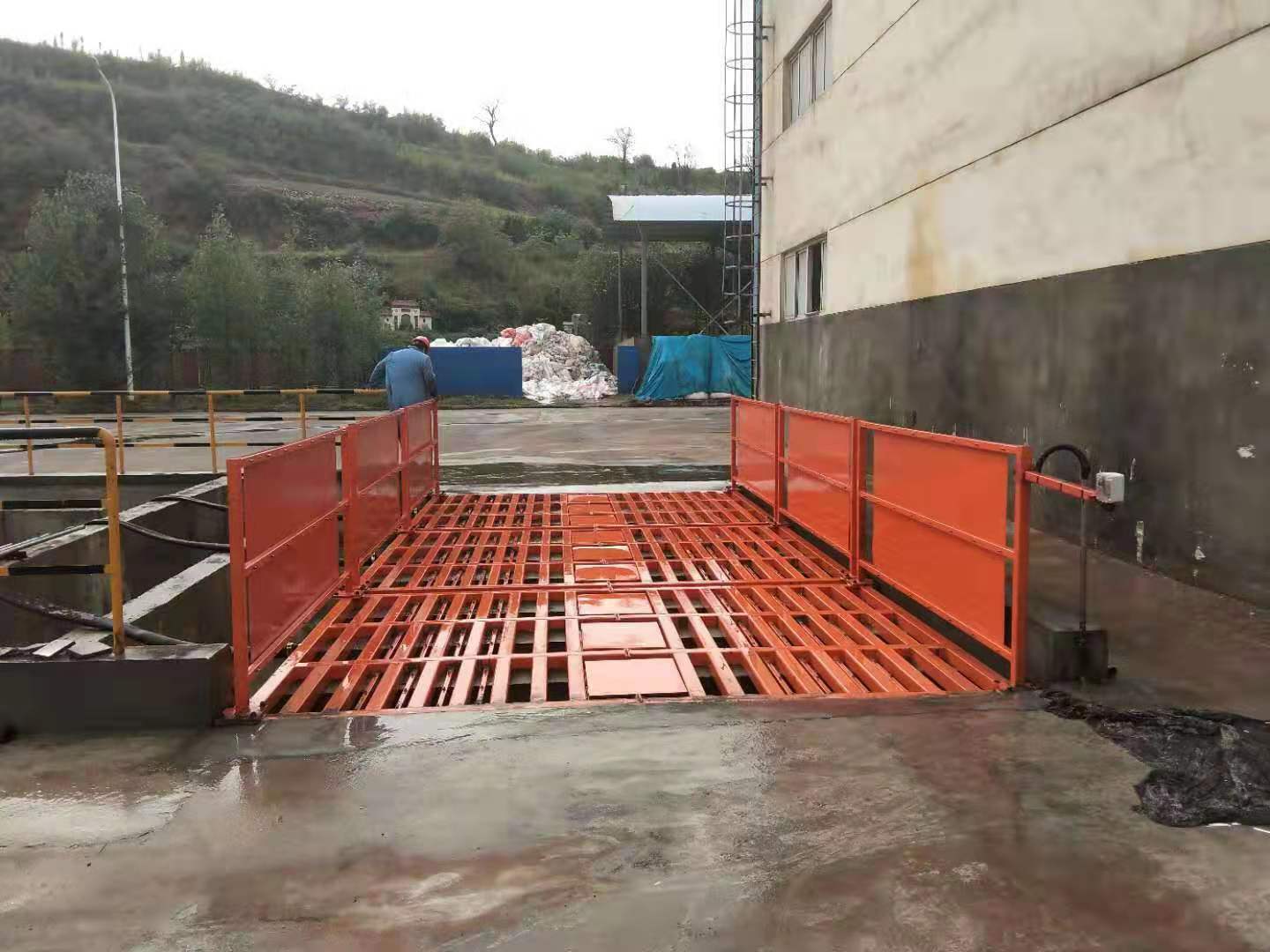 邹城洗车机生产厂家-设备保证质保一年